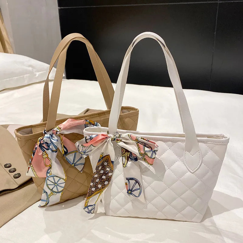 Women Quilted PU Leather Handbag Rhombus Pattern Medium Bag